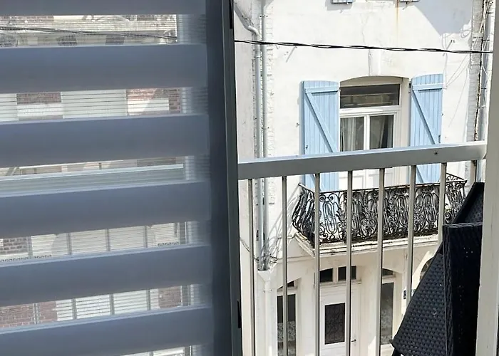 Vue Au Coeur De Apartment